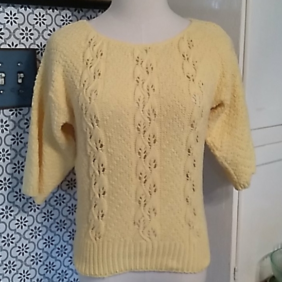 Vintage 1980s yellow cable knit sweater - Picture 1 of 4